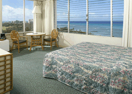 Queen Kapiolani Hotel room picture